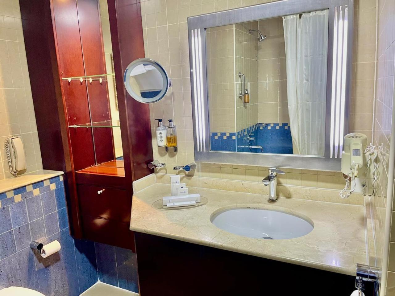 Concorde Hotel Fujairah Ngoại thất bức ảnh